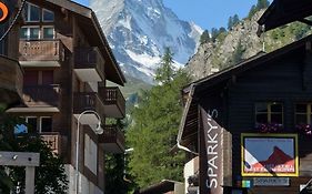 The Matterhorn Hostel Zermatt